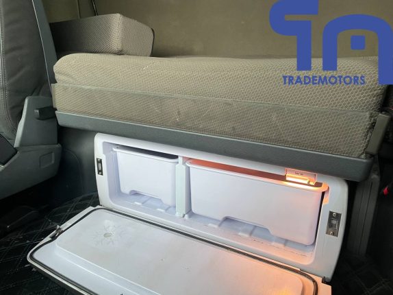 019.Седельный тягач SCANIA R480LA6X2HNA ADR FL (10884)