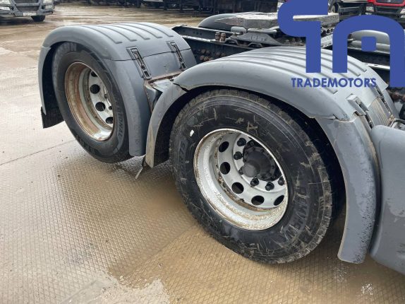 019.Седельный тягач SCANIA R480LA6X2HNA ADR FL (10884)