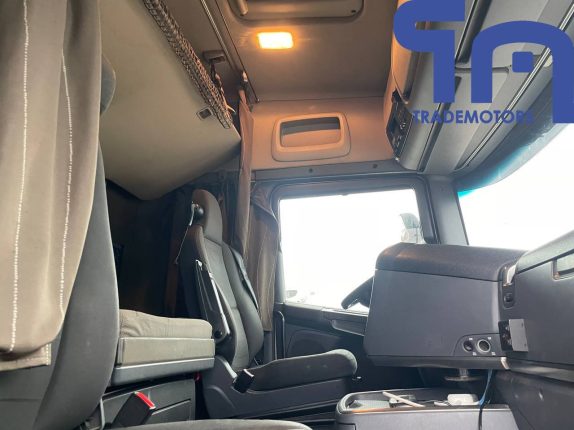 019.Седельный тягач SCANIA R480LA6X2HNA ADR FL (10884)