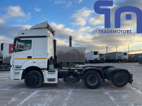 002. Седельный тягач КАМАЗ Т2640 (10125)