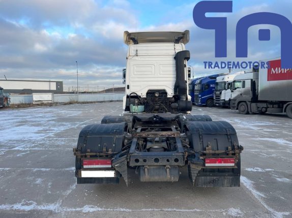 002. Седельный тягач КАМАЗ Т2640 (10125)