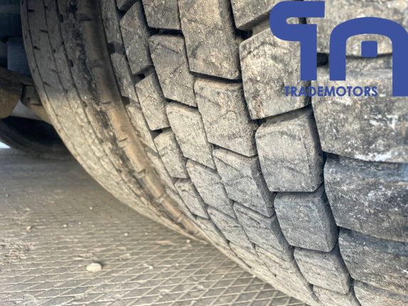 002. Седельный тягач КАМАЗ Т2640 (10125)