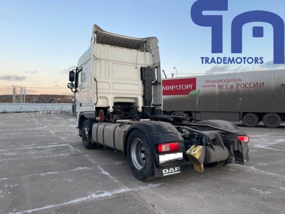 010.Седельный тягач DAF FT XF105.460 (10378)