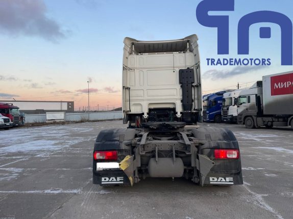 010.Седельный тягач DAF FT XF105.460 (10378)