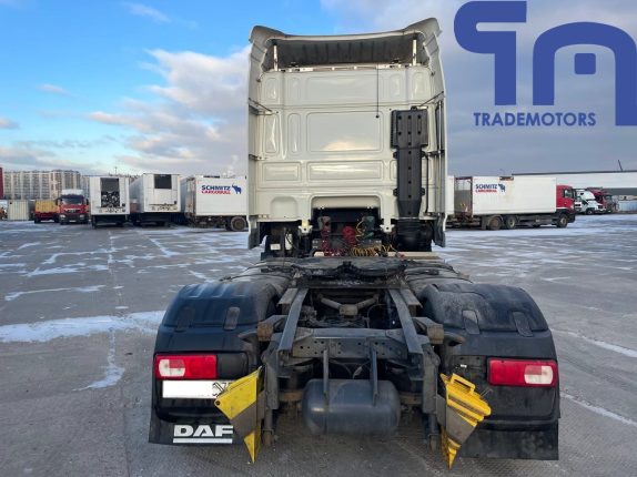 010.Седельный тягач DAF FT XF105.460 (10464)