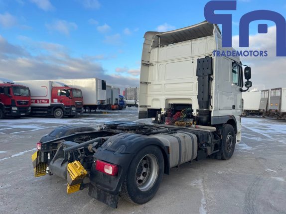 010.Седельный тягач DAF FT XF105.460 (10464)
