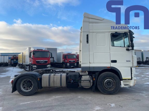 010.Седельный тягач DAF FT XF105.460 (10464)