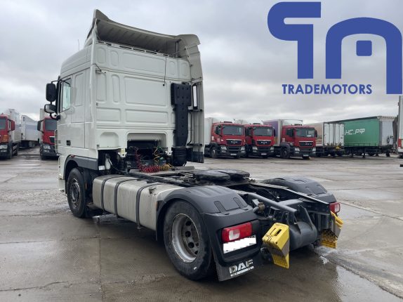 010.Седельный тягач DAF FT XF105.460 (10464)