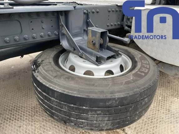 019. Седельный тягач DAF XF (10637)