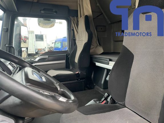 019. Седельный тягач MAN TGS 18.400 4X2 BLS (10220)