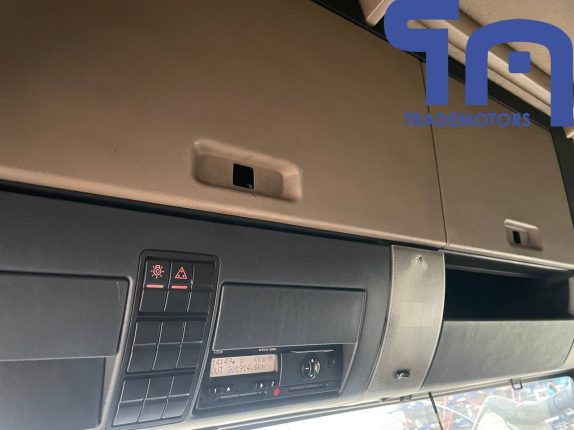 019. Седельный тягач MAN TGS 18.400 4X2 BLS (10220)