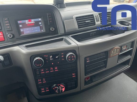 019. Седельный тягач MAN TGS 18.400 4X2 BLS (10220)