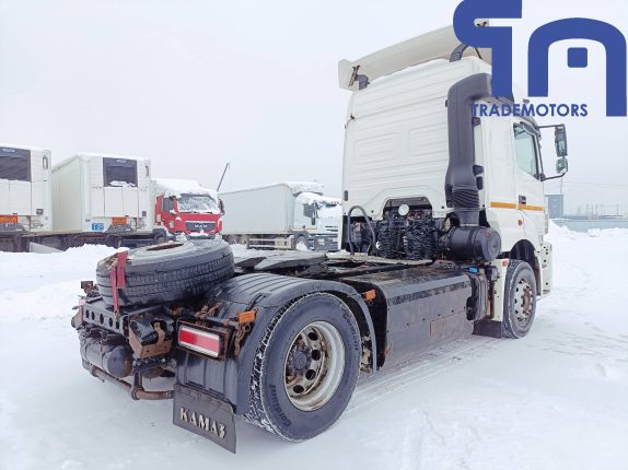 019. Седельный тягач КАМАЗ 5490-S5 (10582)