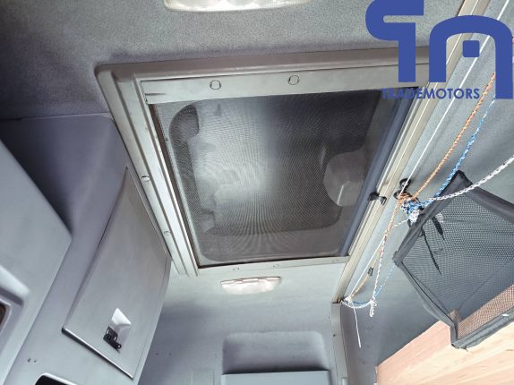 019. Седельный тягач КАМАЗ 5490-S5 (10502)