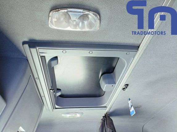 019. Седельный тягач КАМАЗ 5490-S5 (10226)