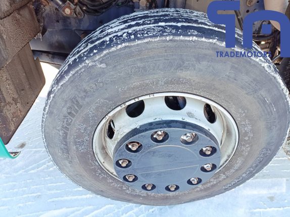 019. Седельный тягач КАМАЗ 5490-S5 (10226)