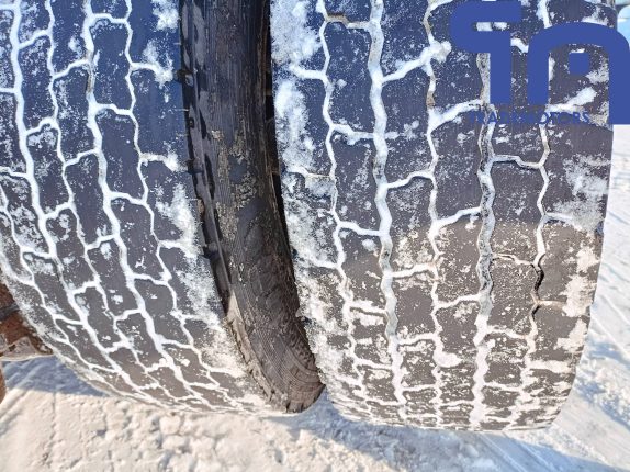 019. Седельный тягач КАМАЗ 5490-S5 (10226)