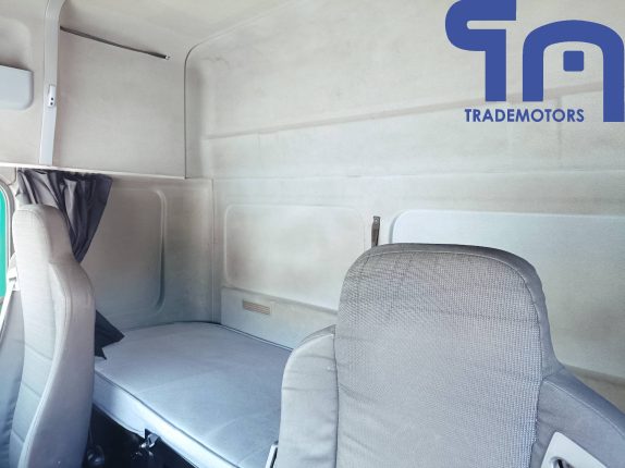 019. Седельный тягач КАМАЗ 5490-S5 (10677)