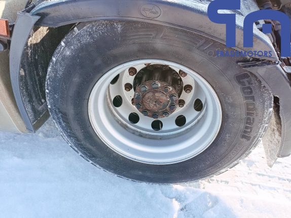 019. Седельный тягач КАМАЗ 5490-S5 (10677)