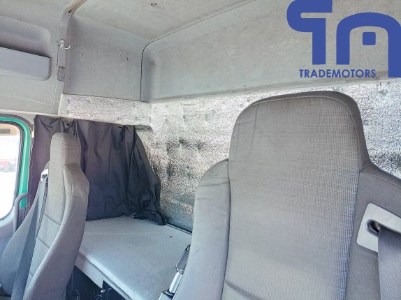 019. Седельный тягач КАМАЗ 5490-S5 (10307)