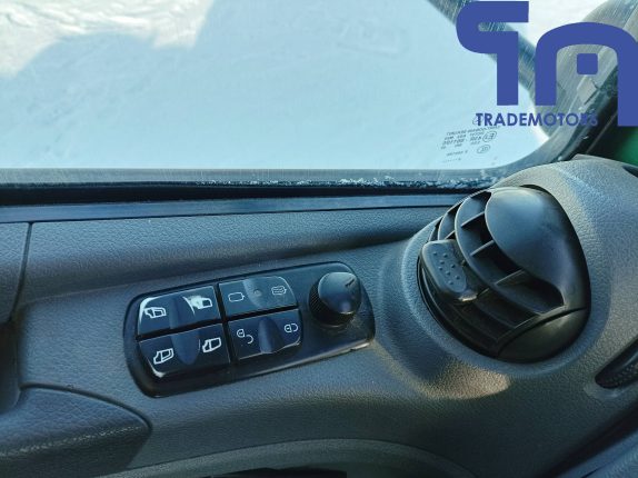 019. Седельный тягач КАМАЗ 5490-S5 (10507)