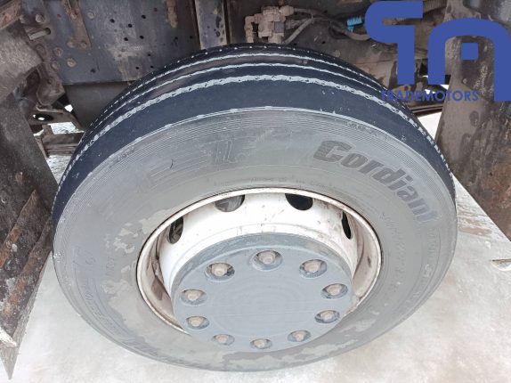 019. Седельный тягач КАМАЗ 5490-S5 (10563)