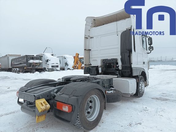 002. Седельный тягач DAF XF (10433)