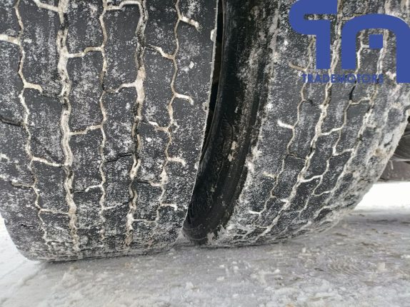 019. Седельный тягач КАМАЗ 5490-S5 (10593)