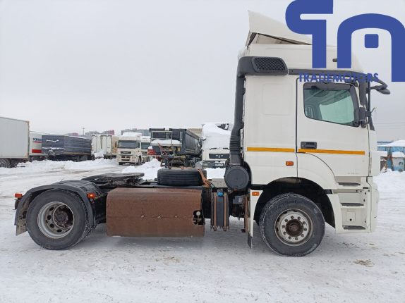 019. Седельный тягач КАМАЗ 5490-S5 (10593)