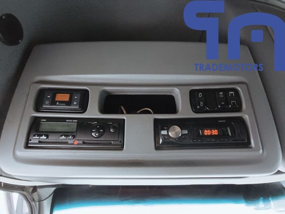 019. Седельный тягач КАМАЗ 5490-S5 (10563)