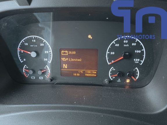 019. Седельный тягач КАМАЗ 5490-S5 (10557)