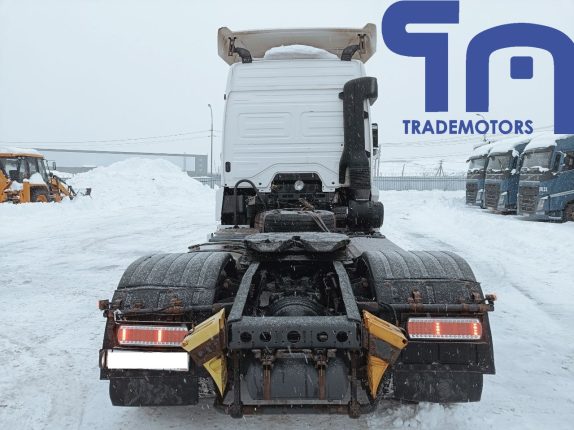 019. Седельный тягач КАМАЗ 5490-S5 (10557)