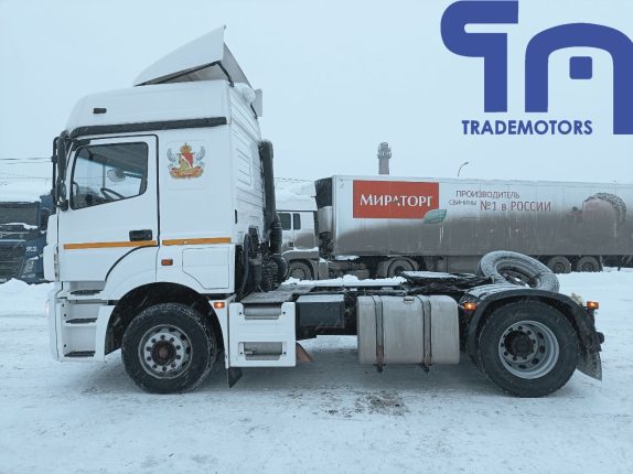 019. Седельный тягач КАМАЗ 5490-S5 (10592)