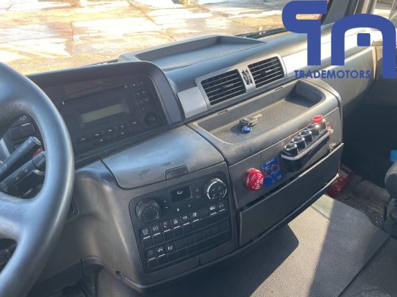 009. Фургон рефрижератор MAN TGS 28.360 6×2-2 BL-WW (10567)