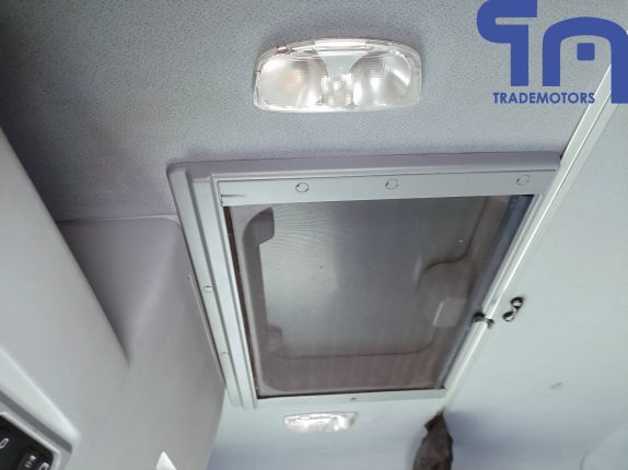 019. Седельный тягач КАМАЗ 5490-S5 (10687)