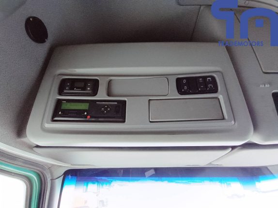 019. Седельный тягач КАМАЗ 5490-S5 (10687)