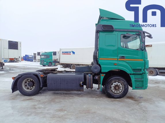 019. Седельный тягач КАМАЗ 5490-S5 (10687)