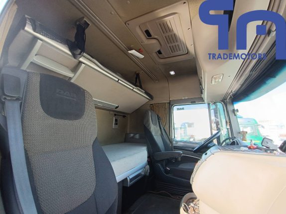 010.Седельный тягач DAF FT XF105.460 (10001)