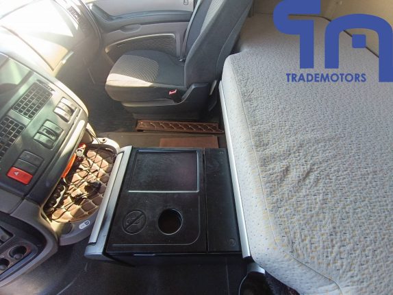 010.Седельный тягач DAF FT XF105.460 (10001)