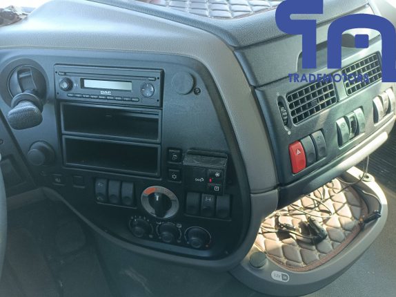 010.Седельный тягач DAF FT XF105.460 (10001)