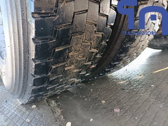 010.Седельный тягач DAF FT XF105.460 (10001)